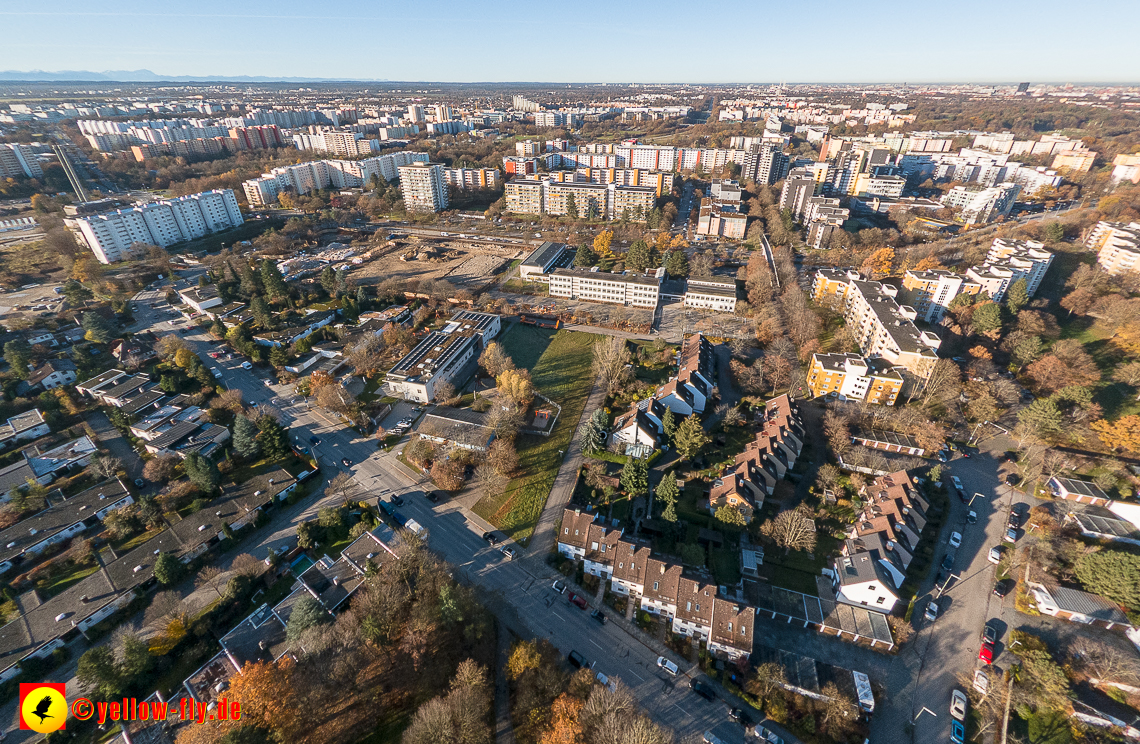 18.11.2020 - Grundschule am Karl-Marx-Ring in Neuperlach